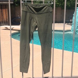 Lulu lemon wunder under leggings